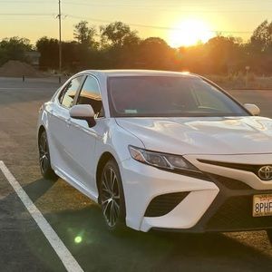 Meet your Posher, Brady